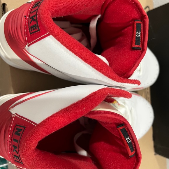 Air Jordan 2 - Picture 4 of 7